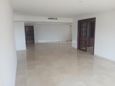 Apartamento de 3 alcobas en venta en Alto Prado, Barranquilla, 342 m² · foto 8 de 20