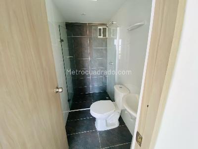 Apartamento en arriendo en Miramar, Barranquilla · foto 8 de 13