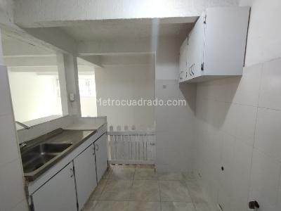 Apartamento de 3 alcobas en arriendo en San Francisco, Barranquilla, 84 m² · foto 3 de 11