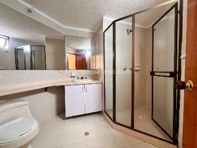 Apartamento en venta en Las Villas, Bogotá · foto 6 de 12