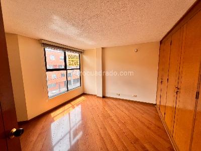 Apartamento en venta en Las Villas, Bogotá · foto 5 de 12