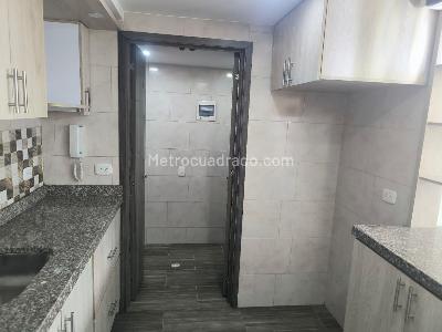 Apartamento de 3 alcobas en venta en Tierra Buena Tintal, Bogotá, 47 m² · foto 7 de 16