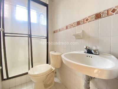 Apartamento en venta en La Florida, Medellín · foto 3 de 20