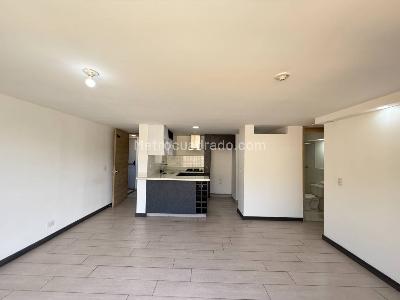 Apartamento de 3 alcobas en venta en Valadares, Bello, 61 m² · foto 2 de 20