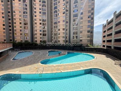 Apartamento de 3 alcobas en venta en Valadares, Bello, 61 m² · foto 4 de 20