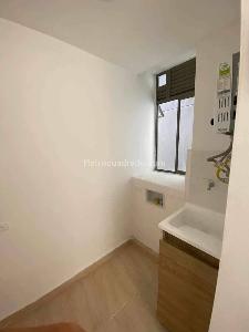 Apartamento de 3 alcobas en venta en Bello, Bello, 73 m² · foto 11 de 13