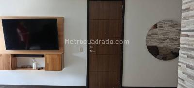 Apartamento de 2 alcobas en venta en San Jose, Sabaneta, 78 m² · foto 8 de 16