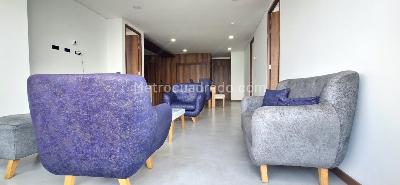 Apartamento en venta en Altos Del Poblado, Medellín · foto 4 de 18