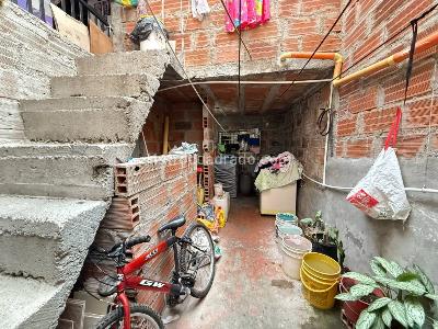 Casa de 5 alcobas en venta en Paris, Bello, 102 m² · foto 13 de 20
