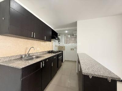 Apartamento en venta en Ciudad Del Rio, Medellín · foto 2 de 20
