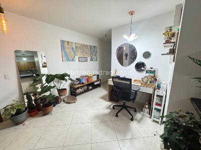 Apartamento de 3 alcobas en venta en Los Alcazares, Sabaneta, 85 m² · foto 4 de 10