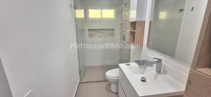 4BR House for Rent in San Lucas, Medellín with Jacuzzi - 2