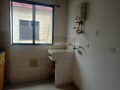 Apartamento en venta en Viviendas Del Sur, Itagüí · foto 2 de 9