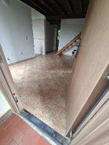 Apartamento de 3 alcobas en venta en Alto De Las Flores, Sabaneta, 60 m² · foto 12 de 13