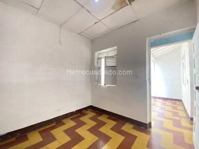Casa de 5 alcobas en venta en Boston, Medellín, 180 m² · foto 4 de 20
