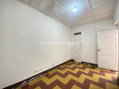 Casa de 5 alcobas en venta en Boston, Medellín, 180 m² · foto 8 de 20