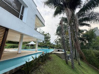 Casa de 5 alcobas en venta en Los Balsos, Medellín · foto 7 de 20