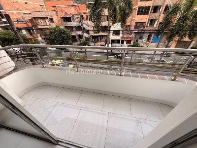 Apartamento en venta en Ditaires, Itagüí · foto 4 de 18