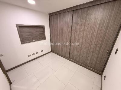 Apartamento en venta en Ditaires, Itagüí · foto 8 de 18