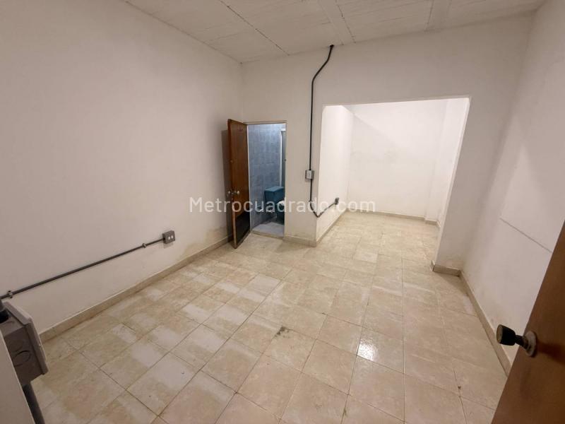 Commercial House with 1BR in Cordoba - 7