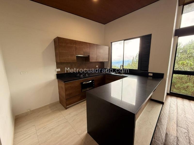 2BR Apartment in Vereda Normanda­a (114 m²) - 2