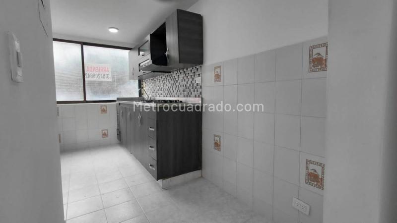 Apartamento de 4 Alcobas en Belén Las Playas