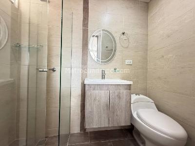Apartamento de 4 alcobas en venta en Laureles, Medellín, 240 m² · foto 12 de 20