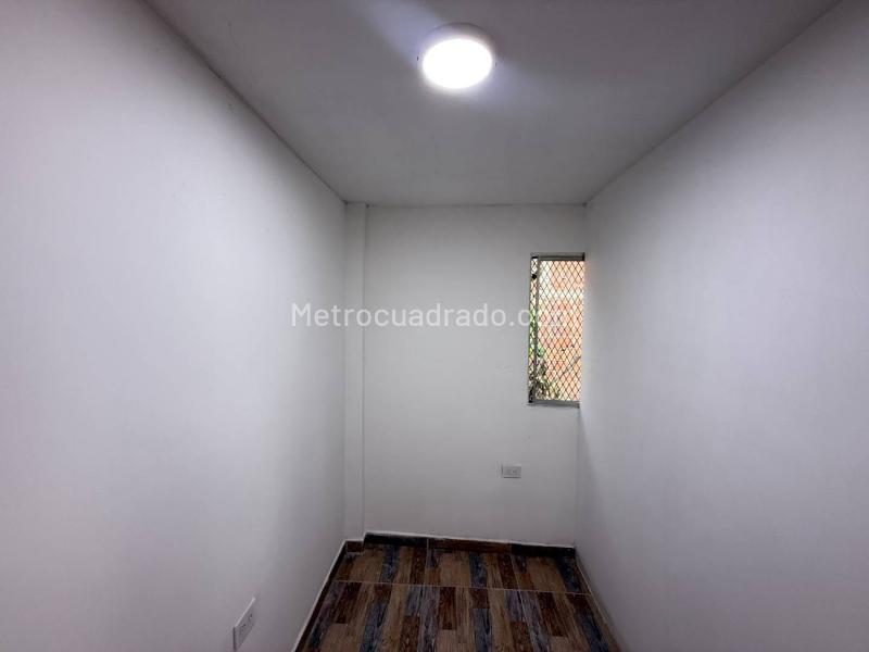 Apartamento en Arriendo de 2 Alcobas en Aranjuez - 2
