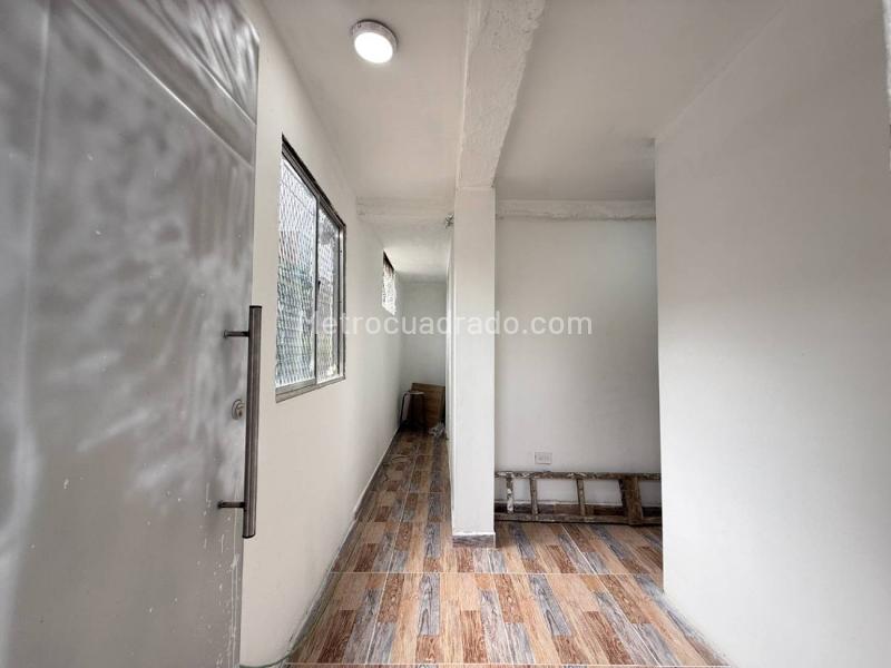 Apartamento en Arriendo de 2 Alcobas en Aranjuez - 4