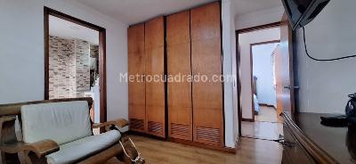 Apartamento de 4 alcobas en arriendo en Malibu, Medellín, 154 m² · foto 13 de 20