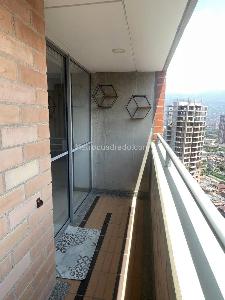 Apartamento en venta en Fatima, Itagüí · foto 7 de 18