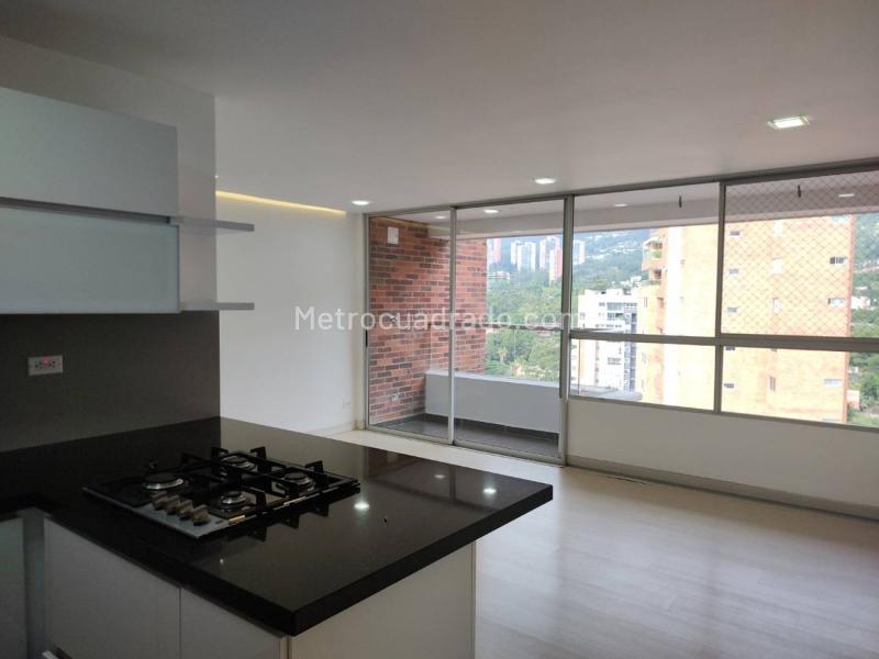 2BR Apartment in Loma Del Esmeraldal (75 m²)