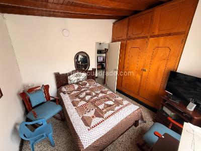 Apartamento de 3 alcobas en venta en San Bernardo, Medellín, 108 m² · foto 3 de 12