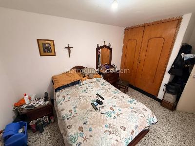 Apartamento de 3 alcobas en venta en San Bernardo, Medellín, 108 m² · foto 12 de 12