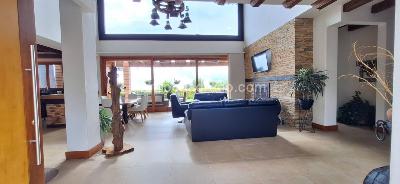 Casa de 5 alcobas en arriendo en Norte America, Bello · foto 9 de 20