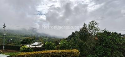 Casa de 5 alcobas en arriendo en Norte America, Bello · foto 20 de 20