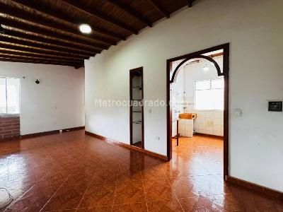 Apartamento en venta en Viviendas Del Sur, Itagüí · foto 5 de 15