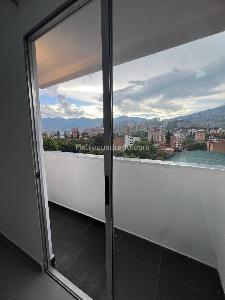 Apartamento en venta en Los Colores, Medellín · foto 9 de 18