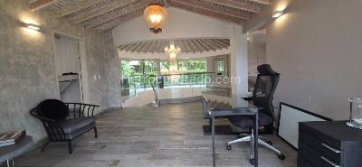 Casa de 4 alcobas en venta en Loma Del Escobero, Envigado, 1000 m² · foto 10 de 20