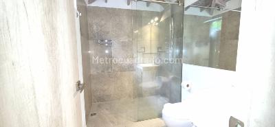 Casa de 4 alcobas en venta en Loma Del Escobero, Envigado, 1000 m² · foto 15 de 20