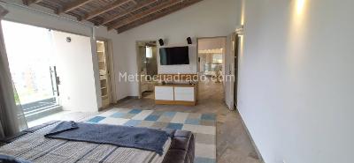 Casa de 4 alcobas en venta en Loma Del Escobero, Envigado, 1000 m² · foto 17 de 20