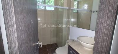 Apartamento de 3 alcobas en venta en Castropol, Medellín, 121 m² · foto 8 de 19