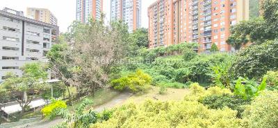 Apartamento de 3 alcobas en venta en Castropol, Medellín, 121 m² · foto 12 de 19