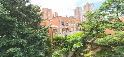 Apartamento de 3 alcobas en venta en Castropol, Medellín, 121 m² · foto 15 de 19