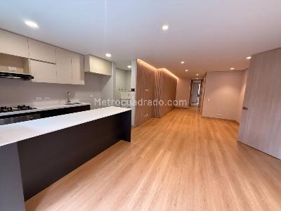 Apartamento de 3 alcobas en venta en Conquistadores, Medellín, 110 m² · foto 4 de 20