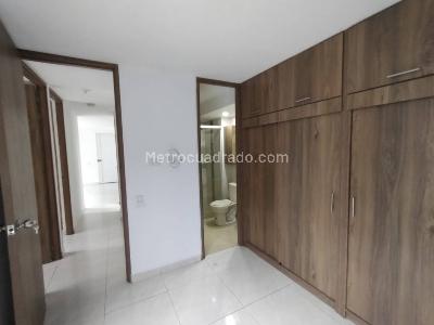Apartamento en venta en Santa Maria, Itagüí · foto 3 de 13