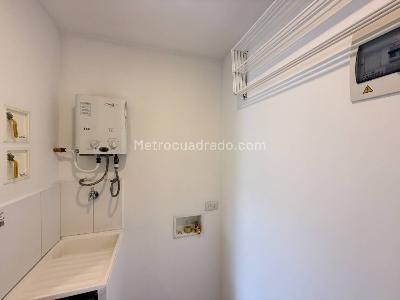Apartamento de 3 alcobas en venta en Ancon Sur, Sabaneta, 60 m² · foto 4 de 19