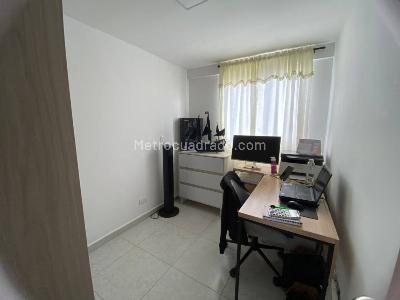 Apartamento de 3 alcobas en venta en San Gabriel, Itagüí, 55 m² · foto 7 de 10