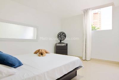 Apartamento en arriendo en El Poblado, Medellín · foto 5 de 17