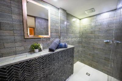 Apartamento en arriendo en El Poblado, Medellín · foto 11 de 17